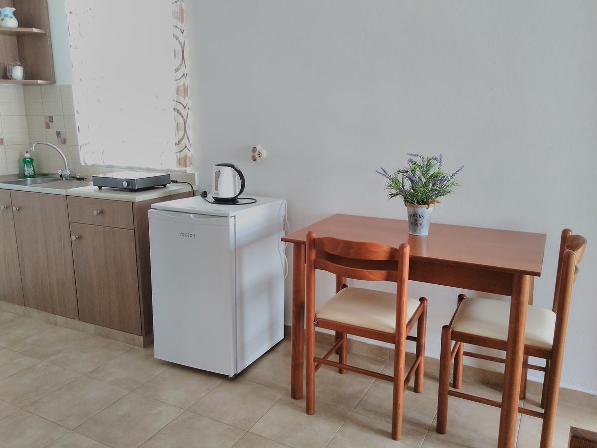 Maria Studios And Apartments 하라키 외부 사진
